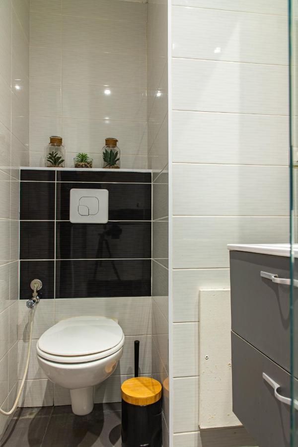 Le Victorieux - Appart 2 Pieces -Proche Paris กลีชี ภายนอก รูปภาพ