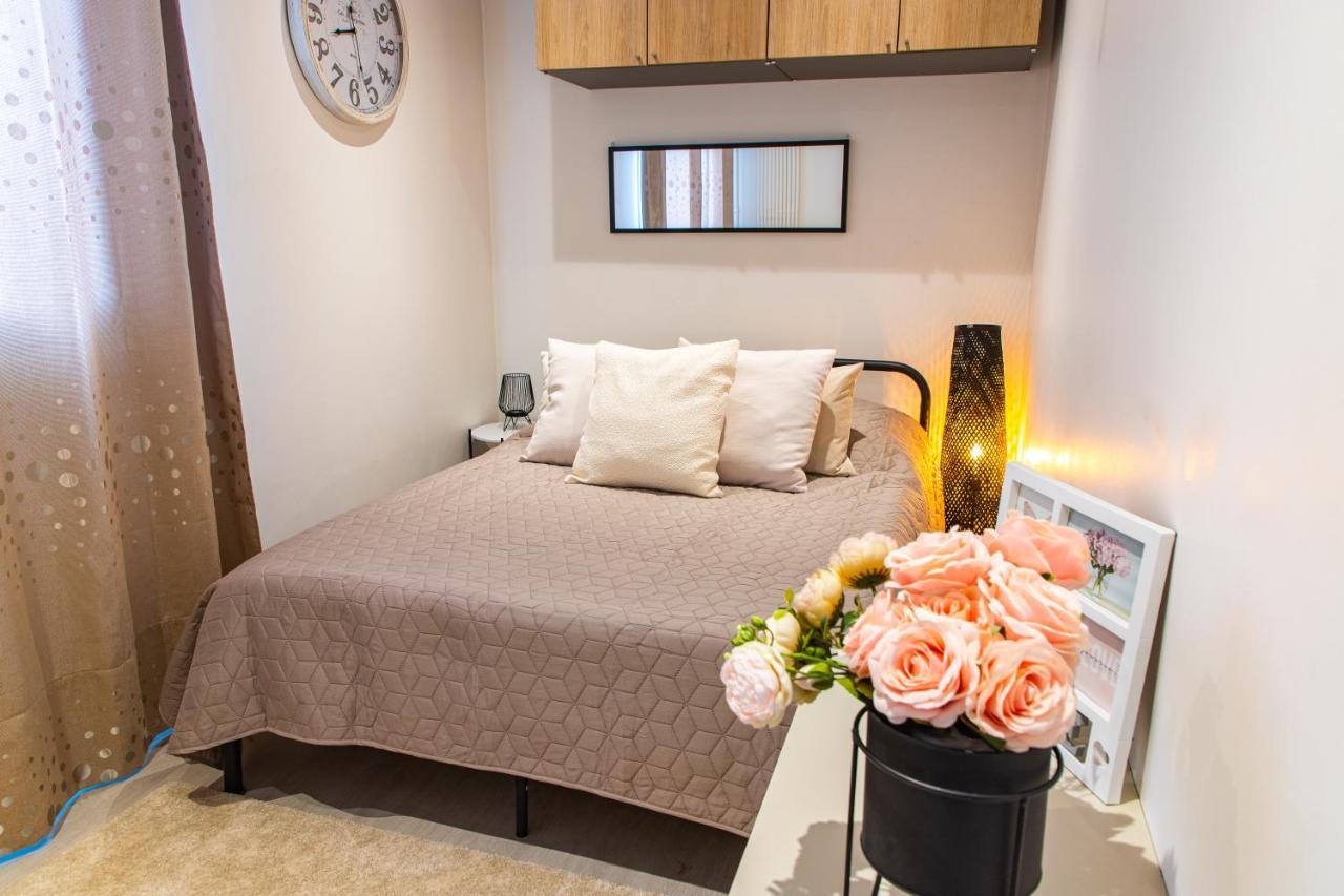 Le Victorieux - Appart 2 Pieces -Proche Paris กลีชี ภายนอก รูปภาพ
